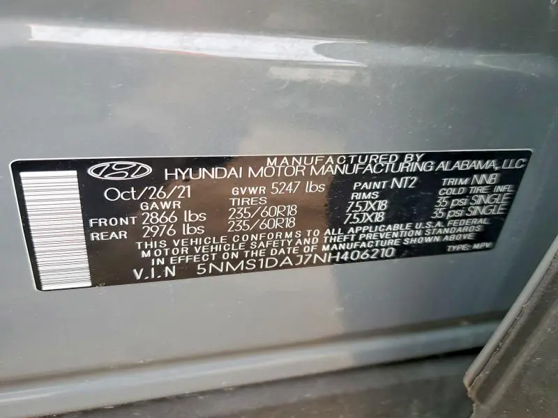 2022 HYUNDAI SANTA FE SE  