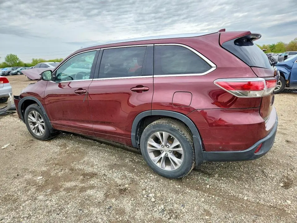 2015 TOYOTA HIGHLANDER XLE  