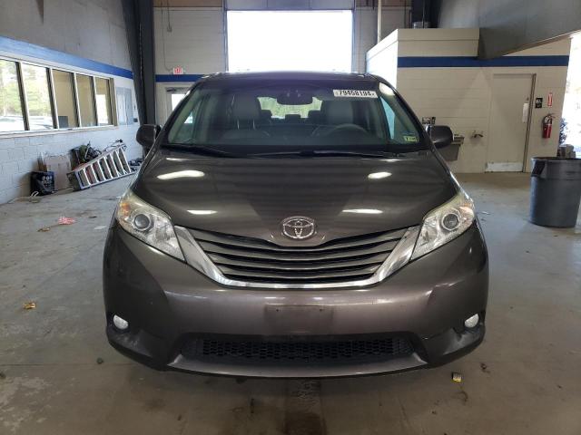 2012 TOYOTA SIENNA XLE