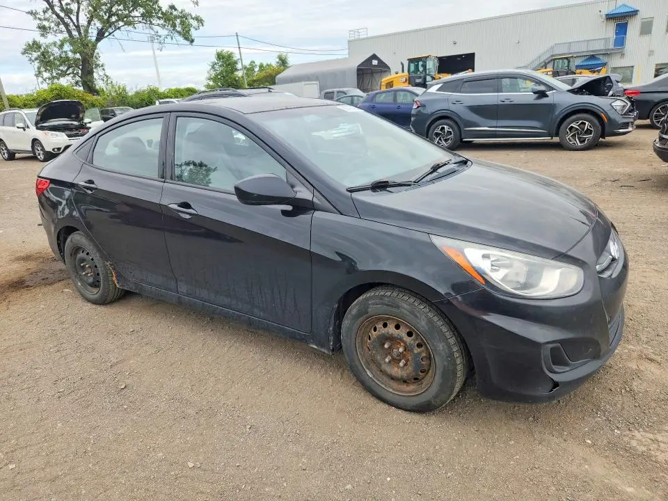 2012 HYUNDAI ACCENT GLS  