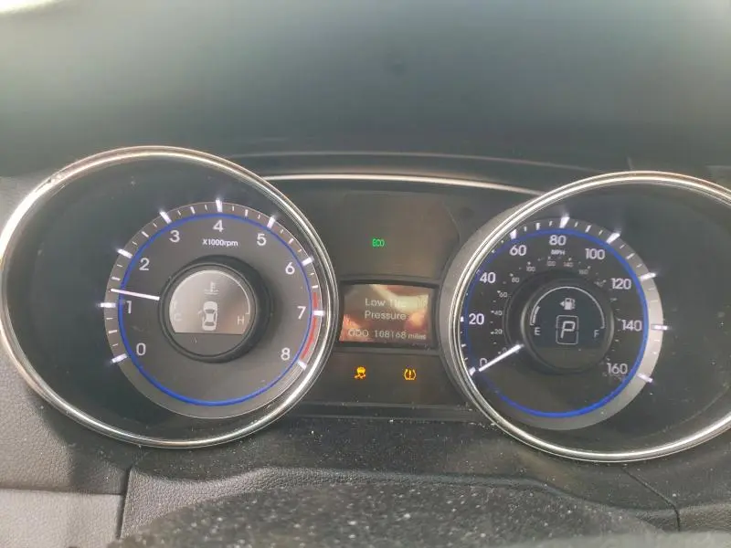 2014 HYUNDAI SONATA GLS  