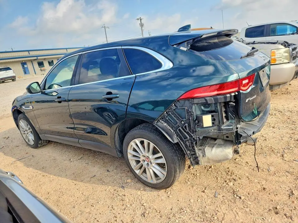 2017 JAGUAR F-PACE PRESTIGE  