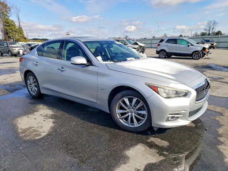 2016 INFINITI Q50 BASE  