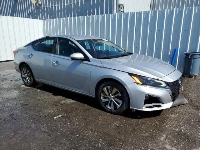 2023 NISSAN ALTIMA S  