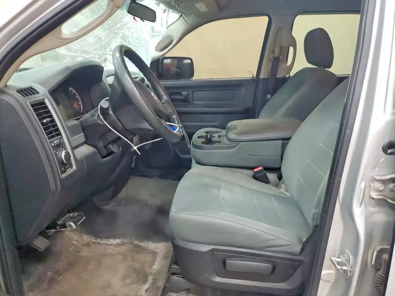 2016 RAM 1500 ST  