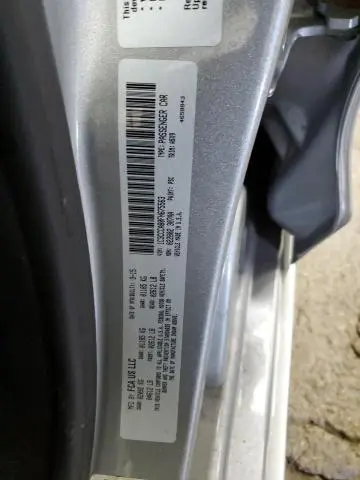 2015 CHRYSLER 200 LIMITED  