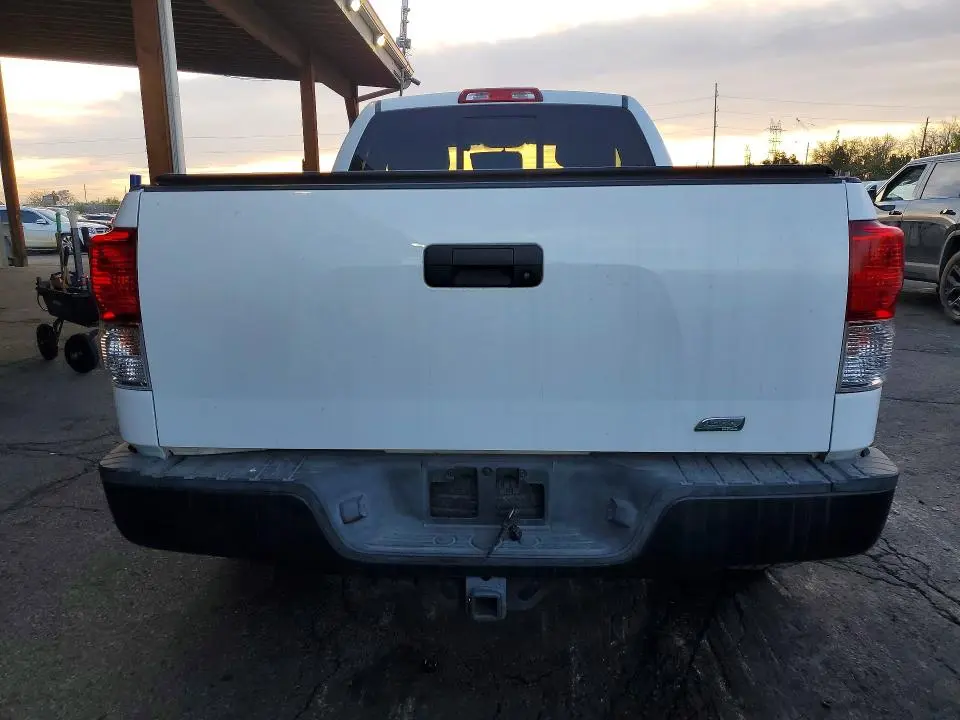 2010 TOYOTA TUNDRA GRADE  