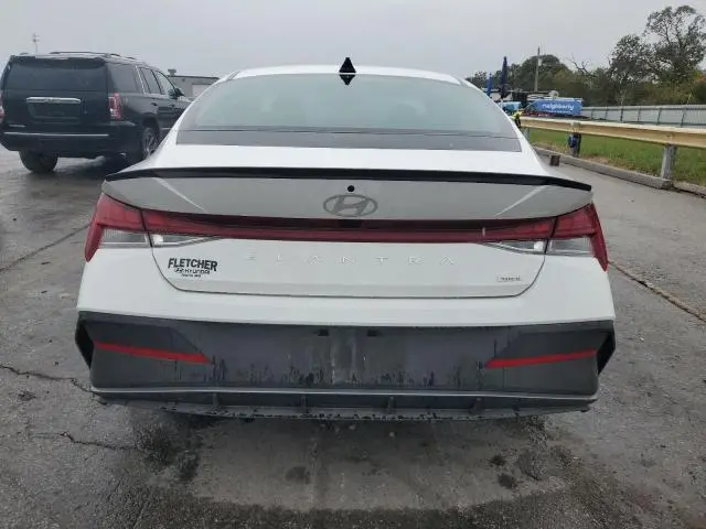 2025 HYUNDAI ELANTRA BLUE  