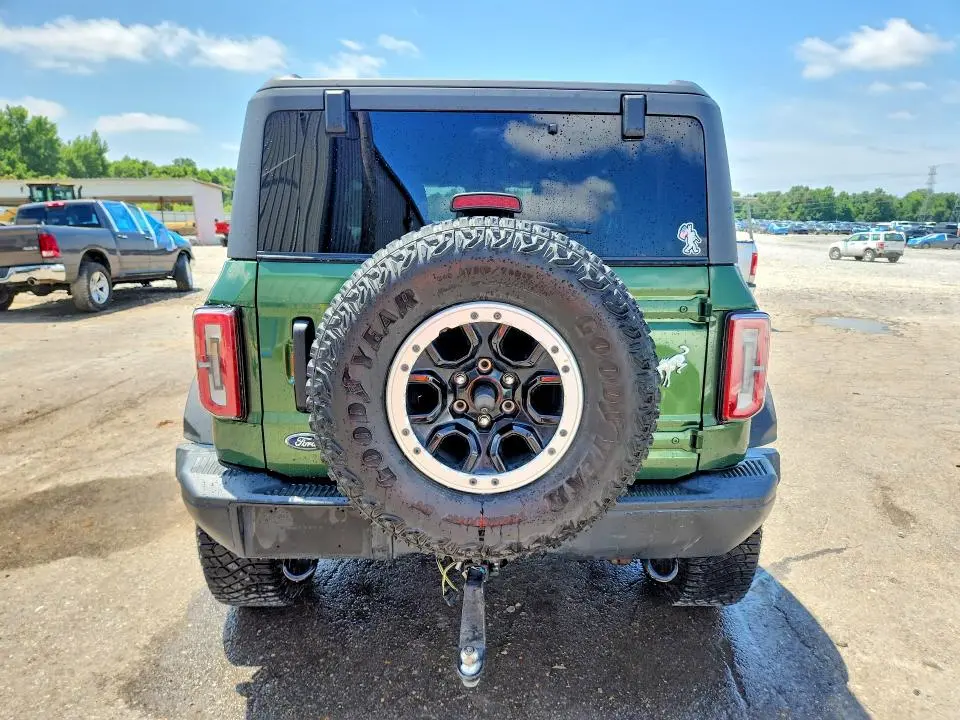 2022 FORD BRONCO BASE  
