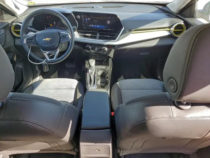 2025 CHEVROLET TRAX 1LT  