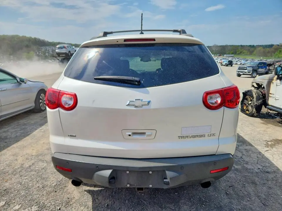 2012 CHEVROLET TRAVERSE LTZ  