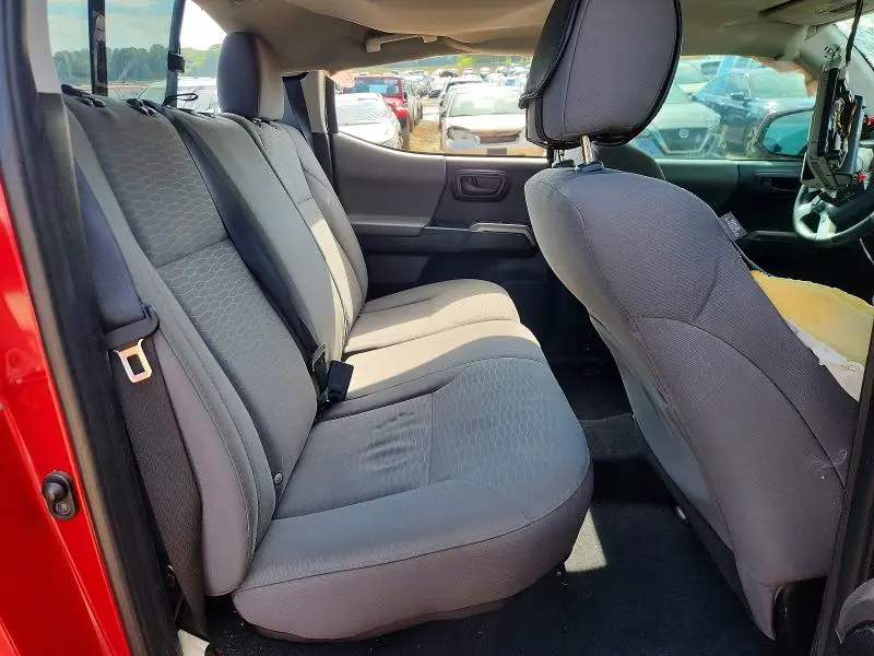 2017 TOYOTA TACOMA SR5 V6  