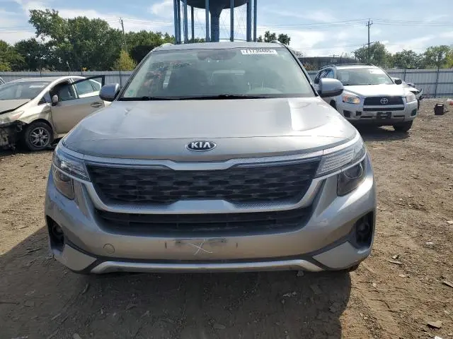 2021 KIA SELTOS S  