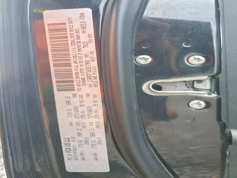 2019 RAM 1500 CLASSIC TRADESMAN  