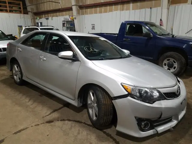 2014 TOYOTA CAMRY L