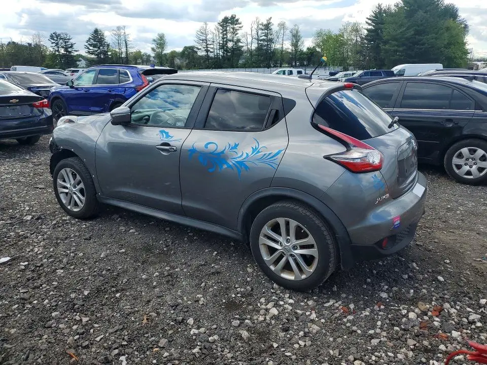 2015 NISSAN JUKE SV  