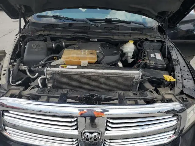 2015 RAM 1500 SLT  