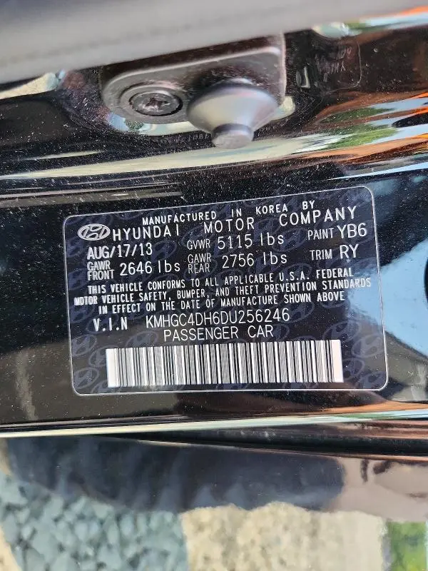 2013 HYUNDAI GENESIS   