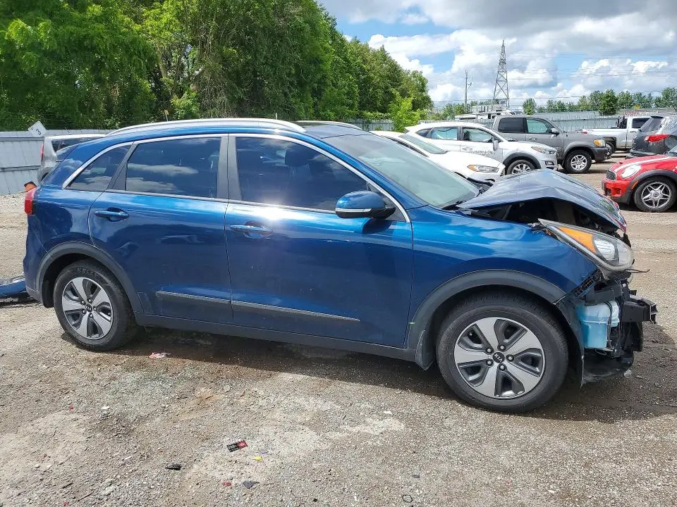 2018 KIA NIRO EX  