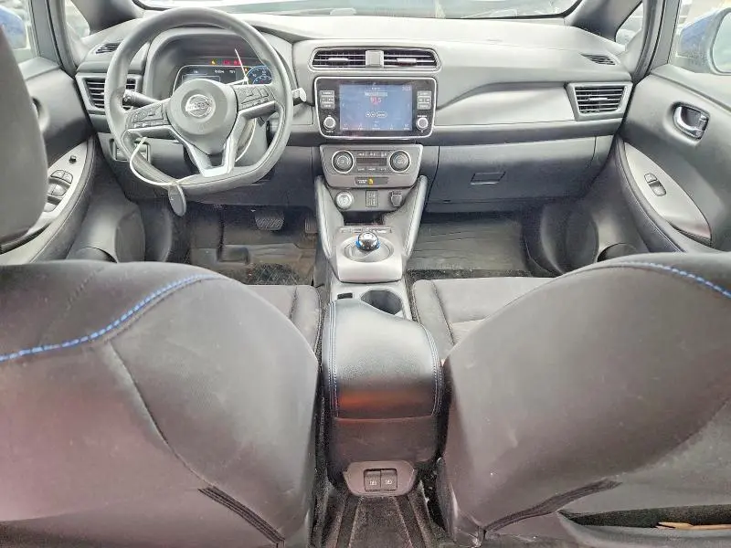 2020 NISSAN LEAF S  