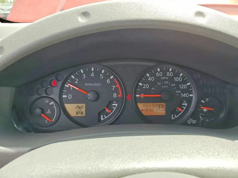 2017 NISSAN FRONTIER SV  