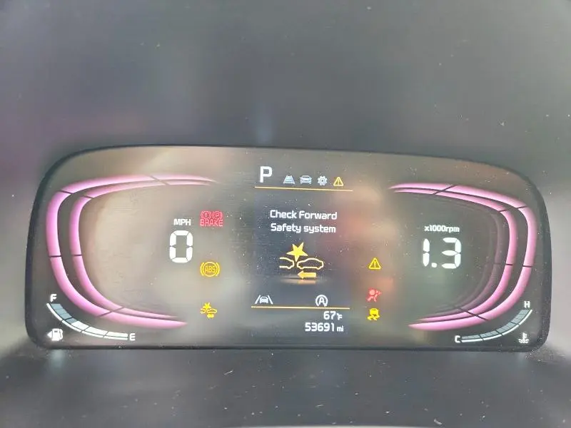 2023 KIA SOUL LX  