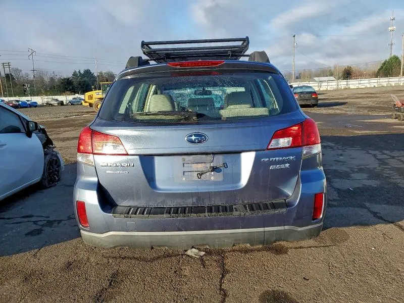 2013 SUBARU OUTBACK 2.5I  