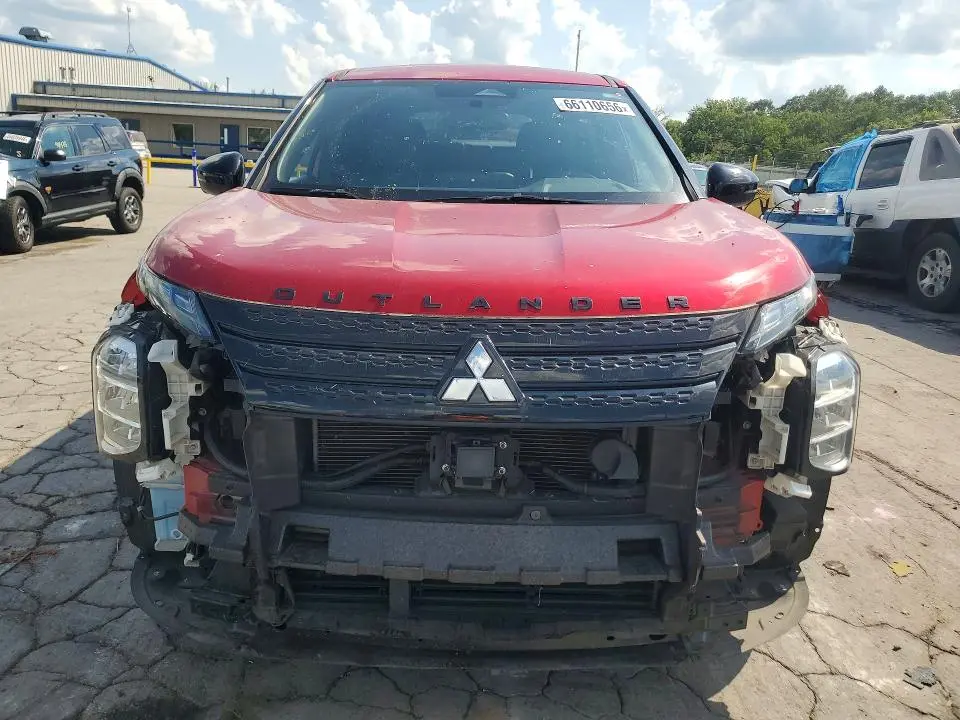 2023 MITSUBISHI OUTLANDER SE  
