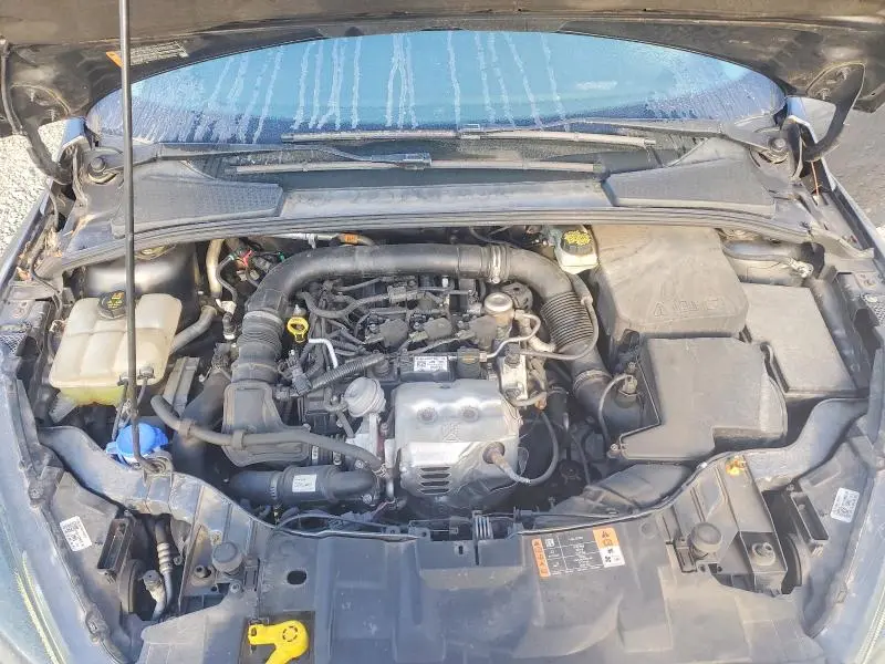 2017 FORD FOCUS SE  