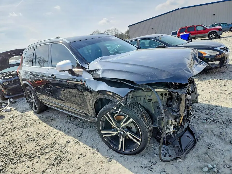2019 VOLVO XC90 T6 R-DESIGN  
