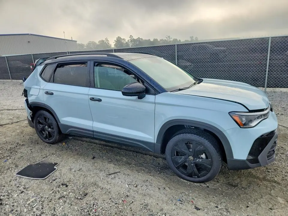 2026 VOLKSWAGEN TAOS SE BLACK  