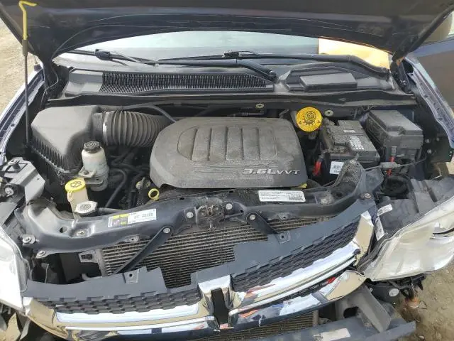 2015 DODGE GRAND CARAVAN SE  