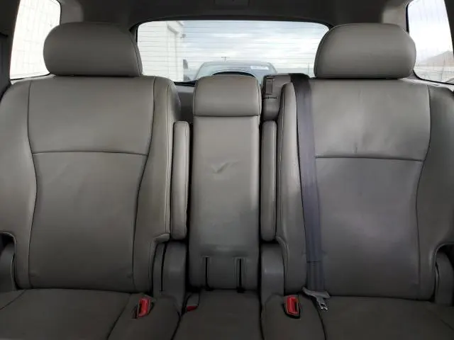 2010 TOYOTA HIGHLANDER LIMITED  
