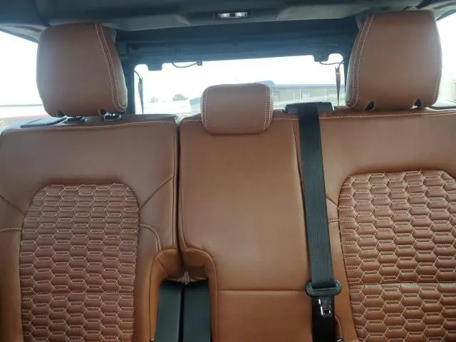 2022 FORD BRONCO BASE  