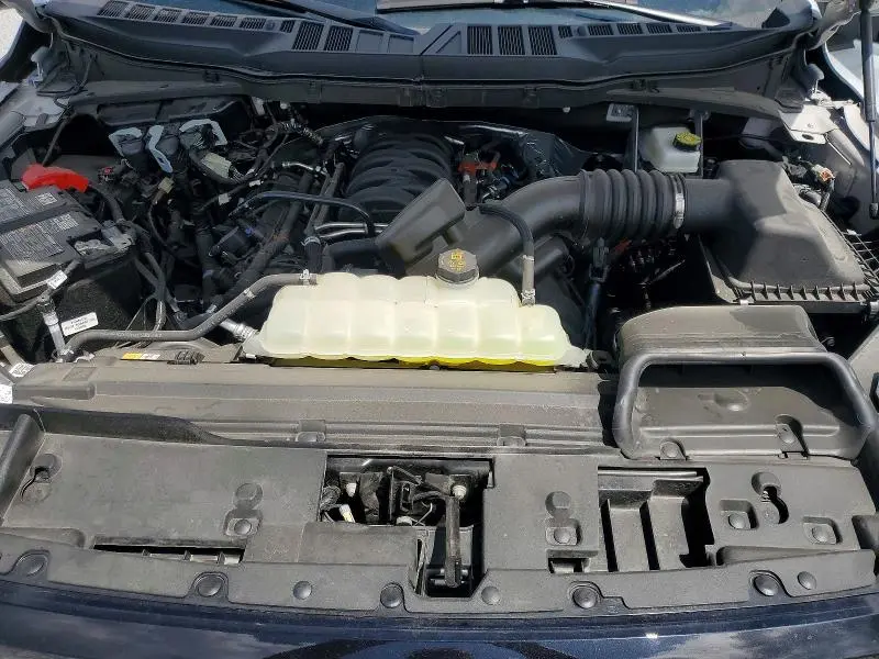 2025 FORD F150 LARIAT  