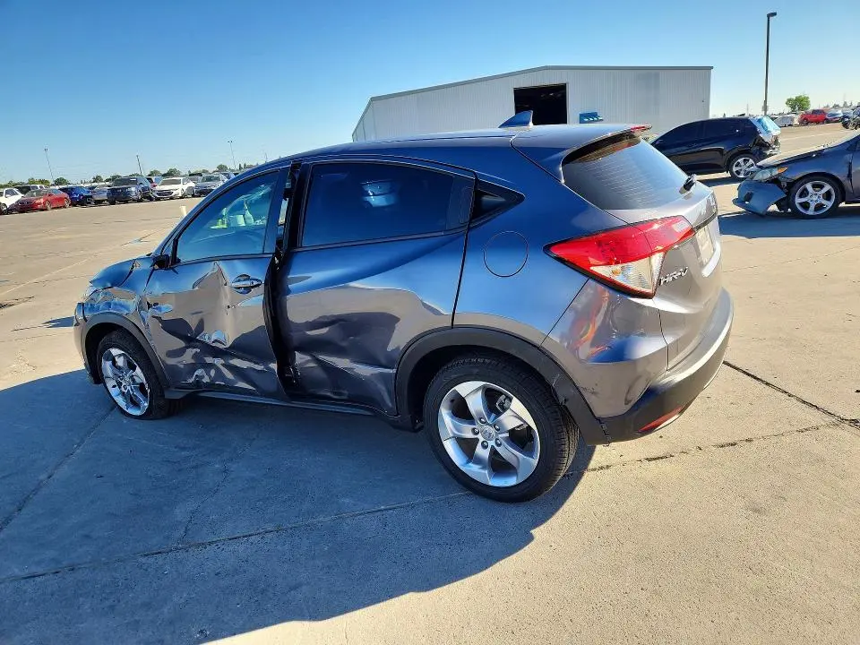 2022 HONDA HR-V LX  