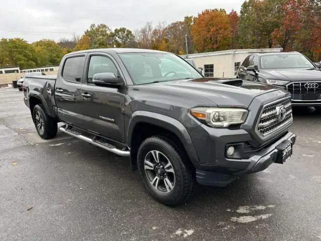 2017 TOYOTA TACOMA DOUBLE CAB  