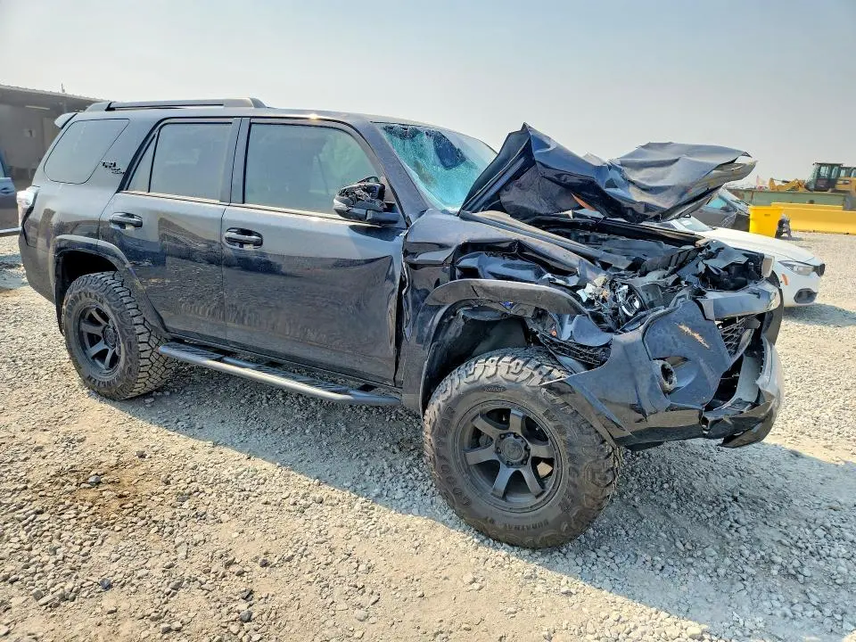 2023 TOYOTA 4RUNNER TRD OFF-ROAD PREMIUM  