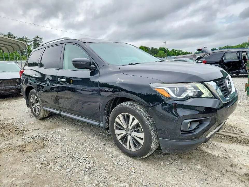 2020 NISSAN PATHFINDER SV  
