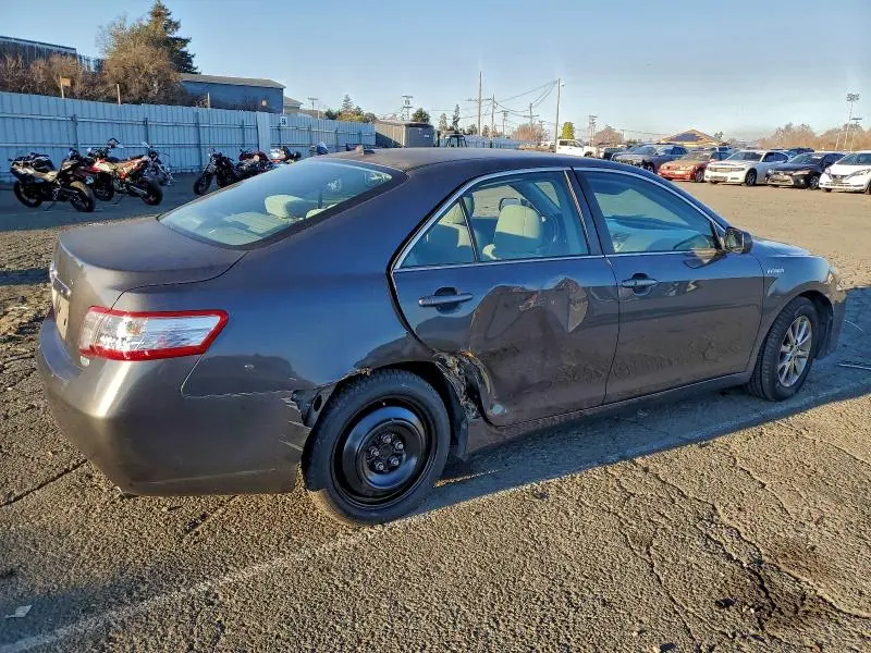 2010 TOYOTA CAMRY HYBRID  