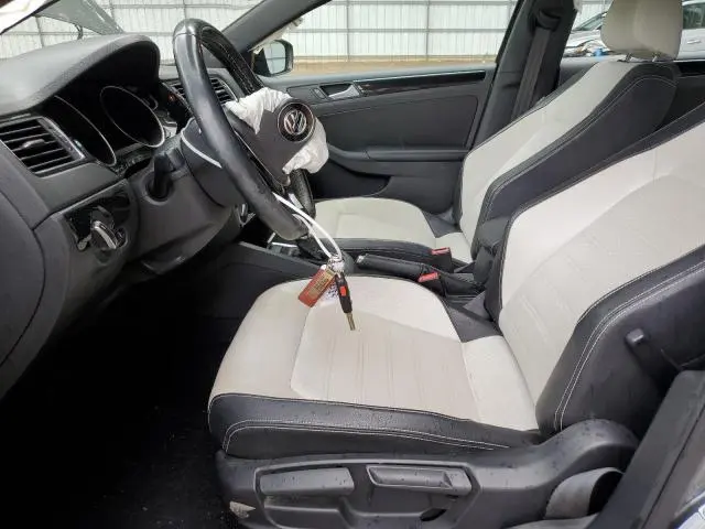 2015 VOLKSWAGEN JETTA SE  