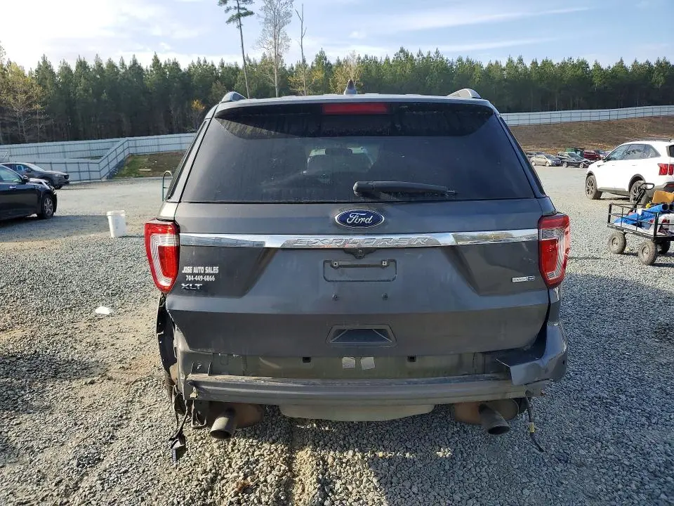 2017 FORD EXPLORER XLT  
