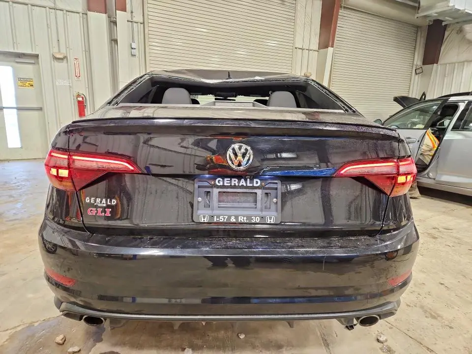 2019 VOLKSWAGEN JETTA GLI  