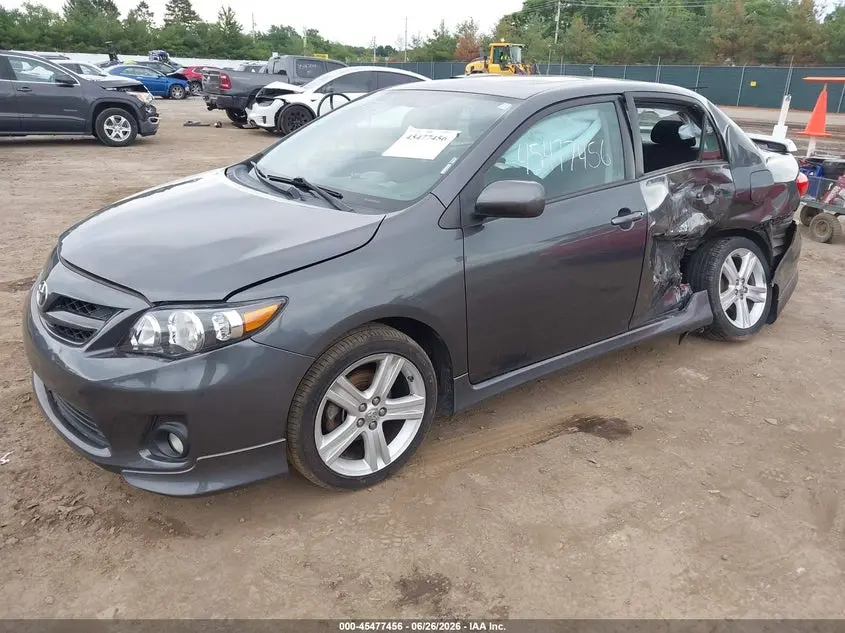 2013 TOYOTA COROLLA S