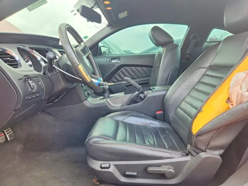 2012 FORD MUSTANG   