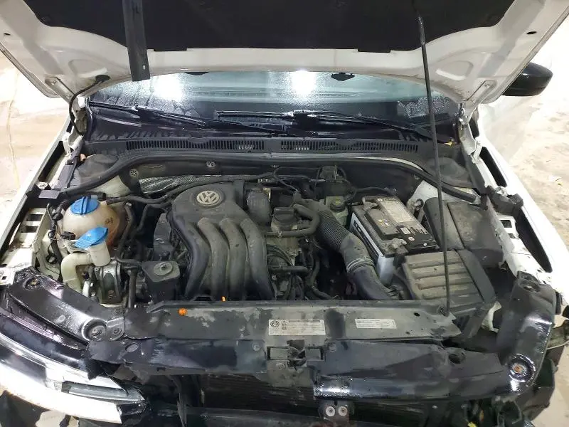 2012 VOLKSWAGEN JETTA BASE  