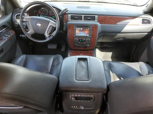 2014 CHEVROLET SUBURBAN K1500 LTZ  