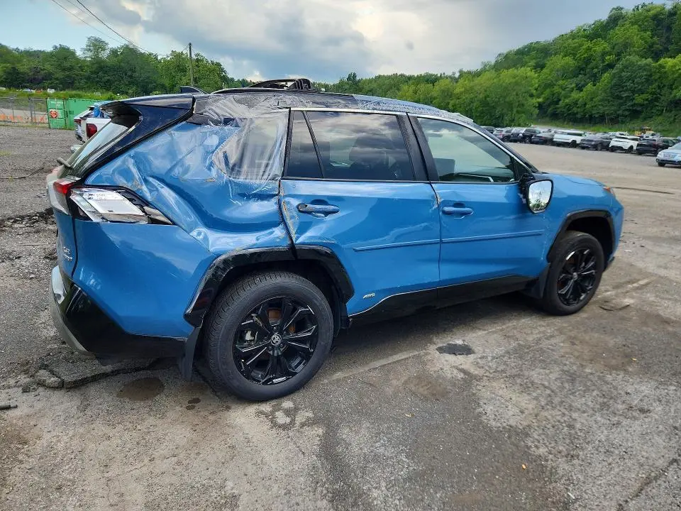 2024 TOYOTA RAV4 XSE  