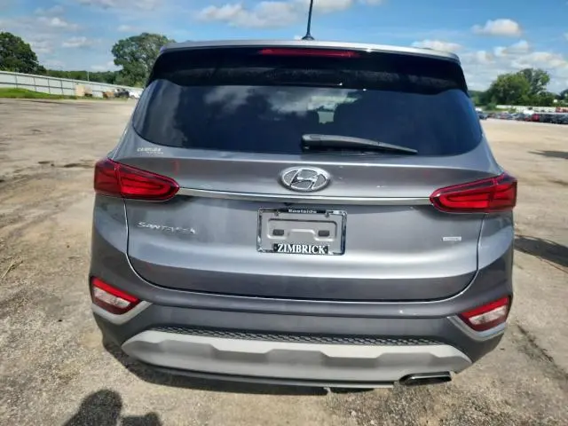 2019 HYUNDAI SANTA FE SE  