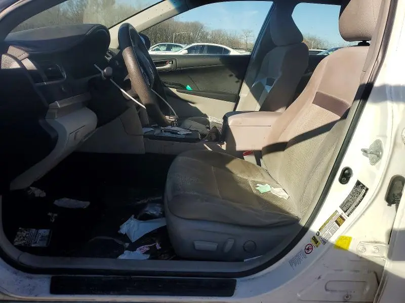 2012 TOYOTA CAMRY LE  